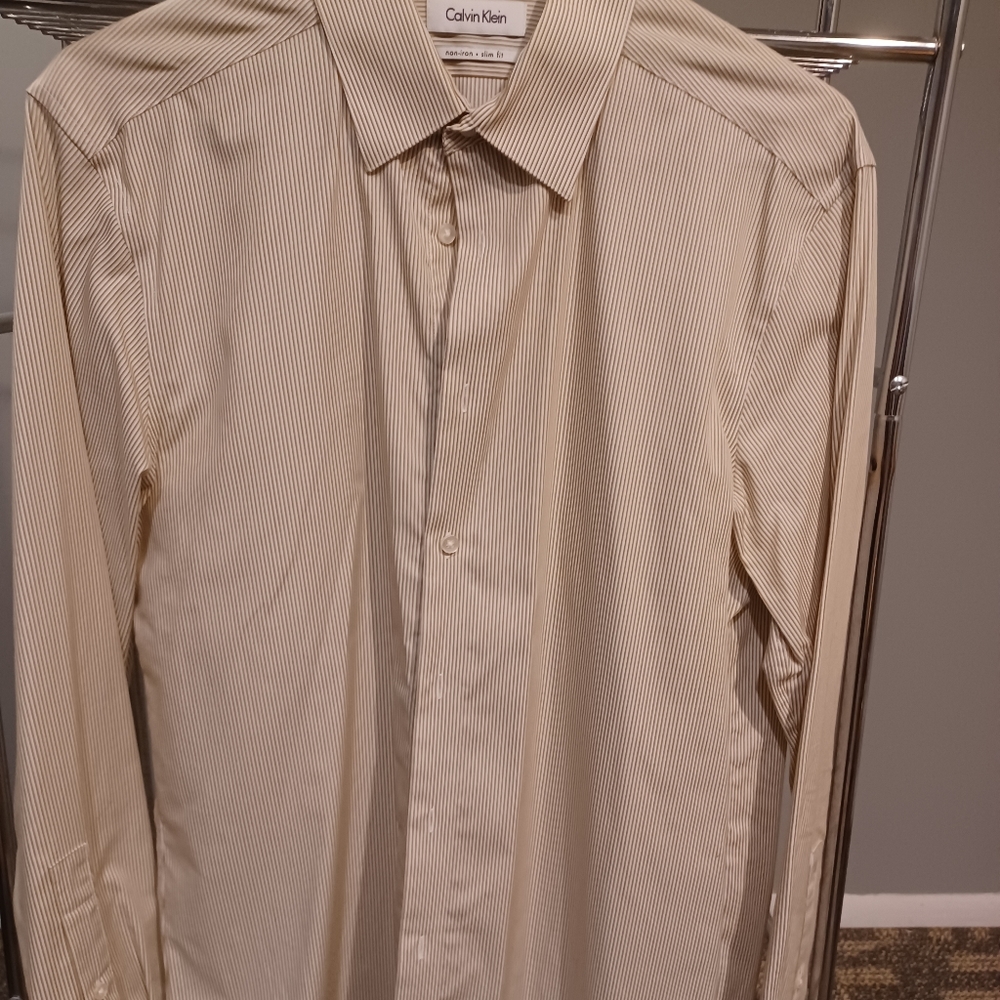 Calvin klein button up dress shirt